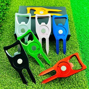 Kit de fourches de golf en alliage d'aluminium avec marqueur de balle magnétique et clip pour chapeau, pour usage extérieur, motif magnétique robuste - Product Image 2