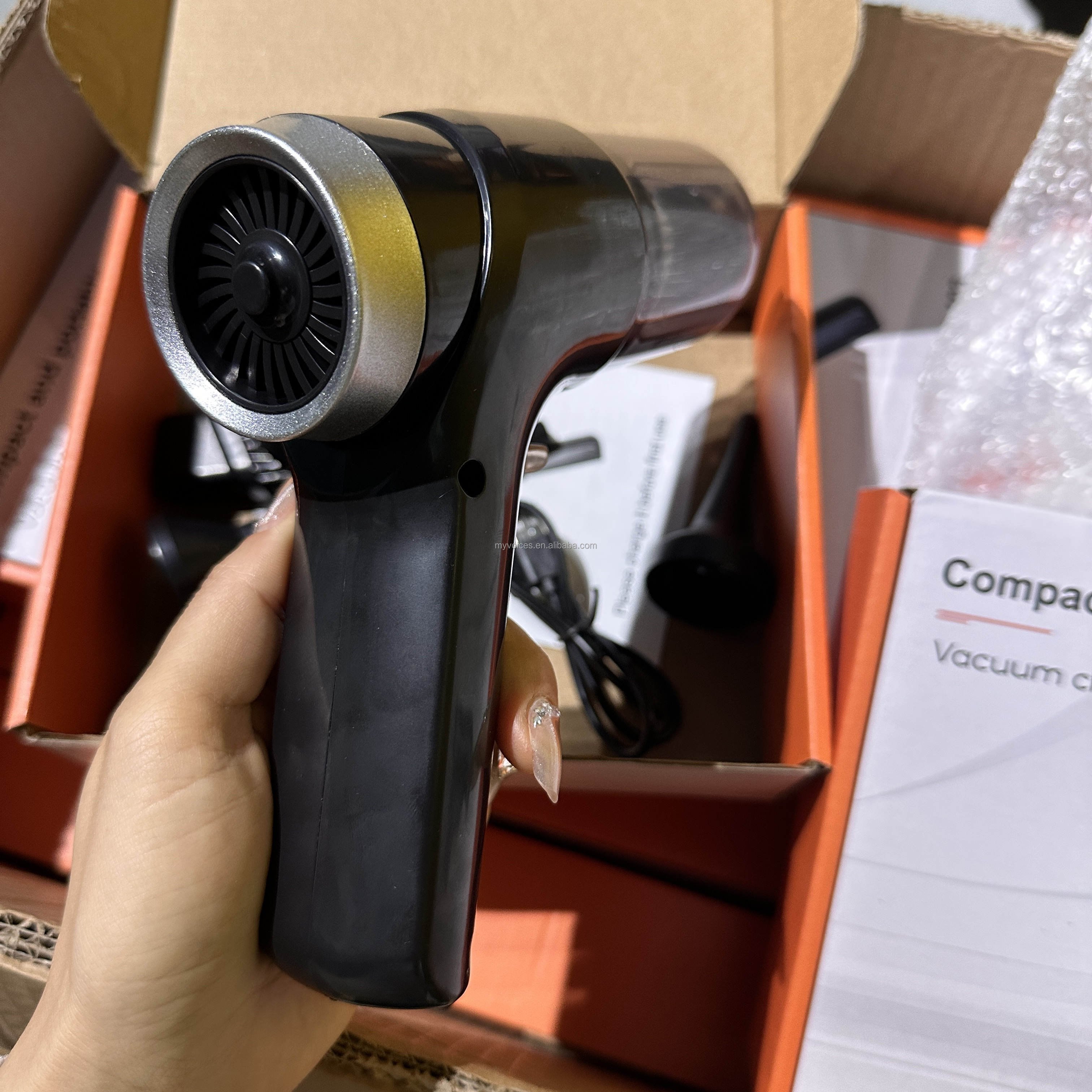 SHIDUDO Cordless Vacuum Cleaner - Portable & Powerful