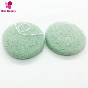 100% Natural limpieza exfoliante Facial y <span class=keywords><strong>el</strong></span> cuerpo <span class=keywords><strong>Konjac</strong></span> esponja Original <span class=keywords><strong>Konjac</strong></span> té verde con té verde y carbón de bambú - Product Image 5