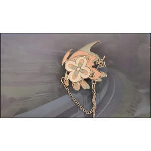 Broches de metal elegantes y modernos para mujer, insignias de esmalte con inicial, colgantes de moda para parejas de boda, regalo del 7 de marzo - Product Image 6