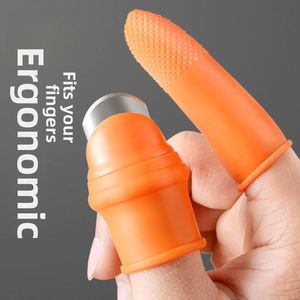 Gant de protection multifonctionnel en silicone pour la cuisine et le jardin, séparateur de légumes, coupe-légumes, couteau à pouce durable, protège-doigts - Product Image 4