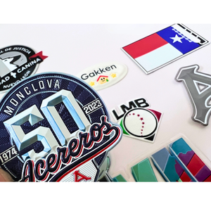 Parches de transferencia de calor de TPU de alta frecuencia elevados en 3D, logotipo personalizado, insignias de estampado de prensa en caliente para sombreros, bolsos, zapatos, camisetas, ropa deportiva - Product Image 3