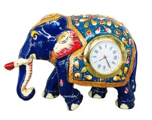 Horloge de bureau en aluminium peinte à la main Nirmala Handicrafts, design moderne, fonction de projection, fonctionne à piles, fabriquée au Rajasthan - Product Image 1