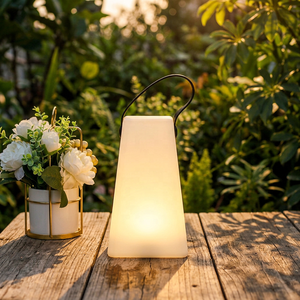 Lampe de table LED portable étanche rechargeable par USB Type-C sans fil, lumière RGB, veilleuse avec poignée - Product Image 1
