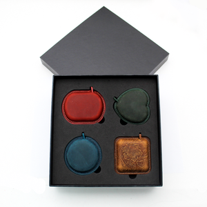 Fita Métrica Personalizada em Couro Legítimo Material Crazy Horse Retrátil Automática com Escala Dupla Presente Empresarial - Product Image 2