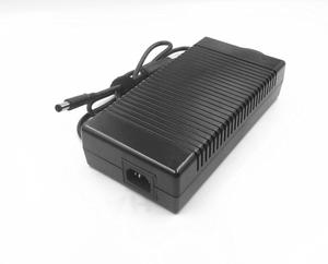 מתאם מתח גבוה 12V 20A 240W AC/DC בקופסת פלסטיק עבור LED/CCTV - Product Image 4