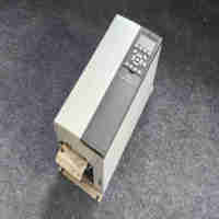 Variateur de fréquence Danfoss 131B9826 VLT HVAC 11KW 380V-500V IP20 AC Drive