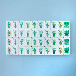 Mahjong de Lujo Acrílico 2026, 160 Fichas Exquisitamente Talladas, Estilo Americano de 4 Capas, Ecológico, Duradero, para Interiores, Ideal para Navidad - Product Image 1