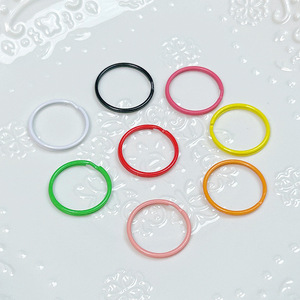 พวงกุญแจวงแหวนคู่ขนาด 25 มม. สีสันสดใส ทำจากโลหะผสม ใช้เป็นจี้ DIY สำหรับพวงกุญแจ - Product Image 3