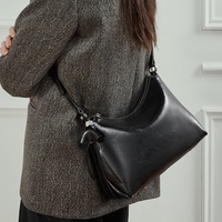 Sac à bandoulière polyvalent pour femme, style vintage chic, décontracté et élégant, sac à main rayé à porter sous le bras ou à l'épaule, nouveauté simple