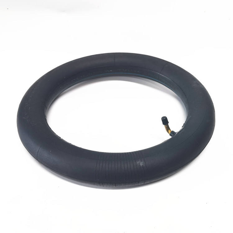 Valve à embouchure courbe