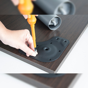 Emuca EMUCA Set di 4 gambe da tavolo regolabili diametro 60 mm in acciaio grigio metallizzato per armadi da cucina mobili gambe 2034525 - Product Image 4