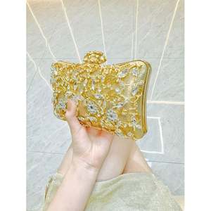 Bolso de Mano de Cristal con Forma de Rosa para Fiesta de Graduación, Bolso de Mano Brillante con Purpurina, Bolso de Mano de Cristal - Product Image 4