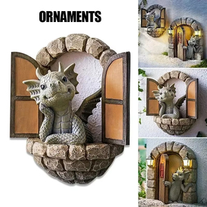 Sculpture en résine en forme de dragon, design artistique peint à la main, thème Feng Shui Amour, pour la décoration de jardin, patio et extérieur - Product Image 1