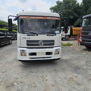 Bomba de Concreto Montada en Camión Sany 10020 con Chasis Dongfeng, Año 2020, para Construcción de Edificios de Gran Altura - Product Image 2