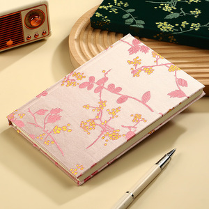 Venta al por mayor A5 mancha <span class=keywords><strong>bordado</strong></span> ciruela estilo chino clásico impermeable tela libro tela Tapa dura cuaderno ecológico - Product Image 4