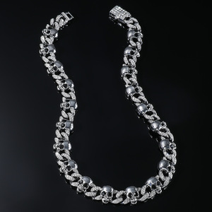 Collar de Cadena de Metal con Diseño Innovador y Personalidad Punk, Estilo Calavera, Moderno y Dominante para Hombre, Venta al por Mayor - Product Image 3