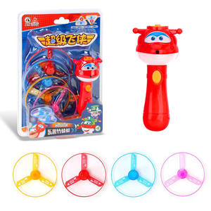 ซุปเปอร์วิงส์ จานบินเรืองแสง โดรนกลางแจ้งพร้อมไฟ LED สำหรับเด็กอายุ 5-7 ปี ของเล่นหมุนได้ ใช้พลังงานจากแบตเตอรี่ - Product Image 5