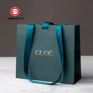 Sacola de papel biodegradável para presente com alça e logotipo, sacola personalizada com luxo para compras e compras, preço baixo