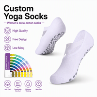 Chaussettes de Pilates pour femmes à cheville haute, personnalisées, de haute qualité, faible MOQ, confortables, respirantes, antidérapantes, en tricot avec grip