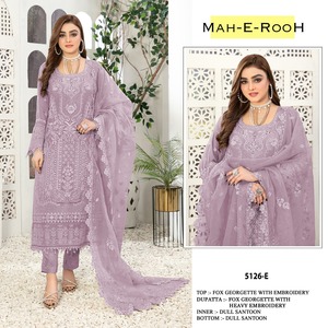 Ropa étnica Traje paquistaní con bordado Trabajo de piedra Salwar Kameez con Dupatta Set Disponible en cantidad a granel - Product Image 5