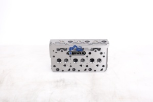 Piezas de Motor V1703 D1703, Cabeza de Cilindro para Excavadora U30 U30-5 U35 KX101 KX91 - Product Image 3