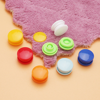 Kancing Tekan Plastik Resin Ramah Lingkungan Grosir T3 T5 T8 untuk Aksesoris Pakaian Fashion