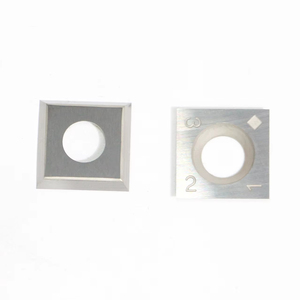 30 °   Lame en carbure de tungstène réversible multi-éclats 14*14*2mm pour le bois, anti-éclatement, fournie directement par l'usine - Product Image 1