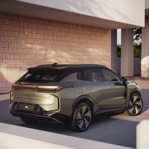 Véhicule électrique à énergie nouvelle Lynk & Co 08 <span class=keywords><strong>Phev</strong></span> <span class=keywords><strong>2023</strong></span> 1.5T Emp Spot, longue autonomie, haute vitesse, véhicule électrique à énergie nouvelle compact - Product Image 2