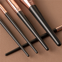 Set kuas rias wajah Vegan Label pribadi kualitas tinggi 15 buah lambang kustom tunangan Set artis rias profesional