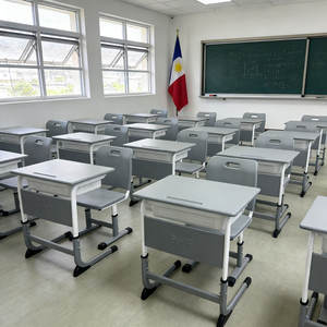 Ensemble de bureau et de chaise d'apprentissage pour élèves en matériau creux PE pour l'école primaire aux Philippines avec rabat avant - Product Image 2