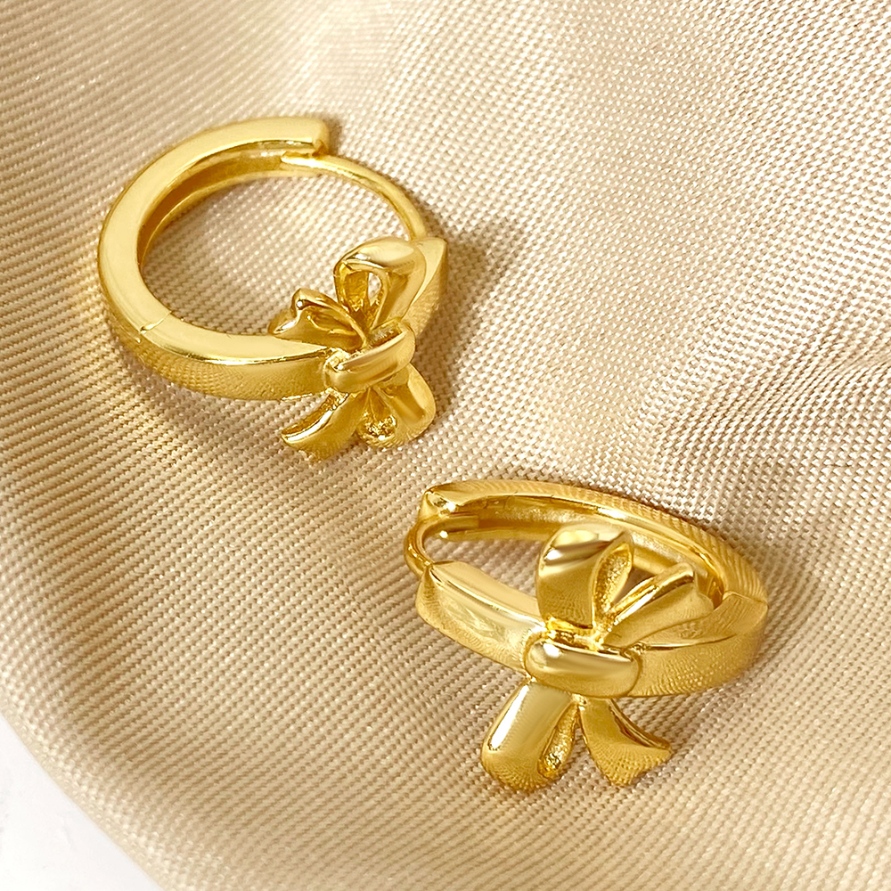 Clear 18K