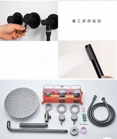 Ensemble de douche gris anthracite en gros, système de douche mural encastré avec douchette à main OEM ODM