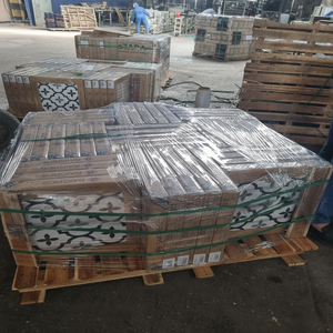 600x600x10m prix inférieur anti-dérapant qualité antibactérienne nouveau haut traditionnel émaillé en gros carreaux de céramique pour mur et sol - Product Image 1