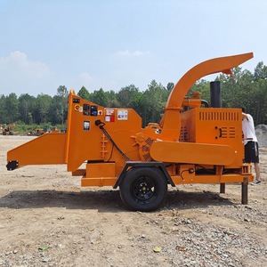 Trituradora de Madera Remolcable, Trituradora de Ramas, Trituradora de Cepillos, Autoalimentada, con Motor Diésel, Montada en <span class=keywords><strong>Remolque</strong></span>, 6 Pulgadas - Product Image 1