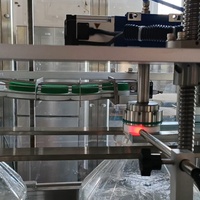Ligne de remplissage automatique à commande PLC à économie d'énergie pour huile de cuisson, huile d'olive, boissons et produits chimiques avec emballage en verre