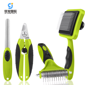Kit de toilettage pour chat 4-en-1 : brosse autonettoyante, peigne, coupe-ongles avec lime à ongles et brosse professionnelle pour l'élimination des poils d'animaux - Product Image 1