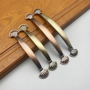 Sıcak Çinko Avrupa Tarzı Antika Çift delikli Bronz Kırmızı Pirinç Kapı Kolu Çekmece Çekme Mutfak Dolabı Çeker M Marka - Product Image 3