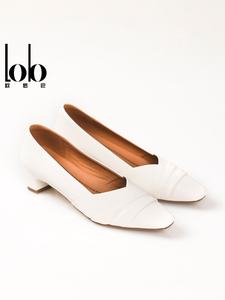 รองเท้าหนังกันลื่นสำหรับผู้หญิงรุ่นใหม่สำหรับฤดูใบไม้ผลิปี 2026 หัวเหลี่ยมและส้น<span class=keywords><strong>สูง</strong></span>ขึ้น - Product Image 1