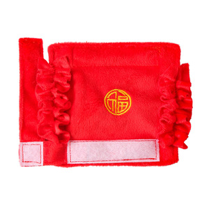 ฝาครอบมือจับประตูกำมะหยี่สีแดงพร้อมตัวอักษรฟูปักสำหรับประตูทางเข้า ติดตั้งง่าย วัสดุโฟม PU - Product Image 3