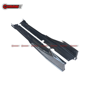 สเกิร์ตข้างรถยนต์คาร์บอนไฟเบอร์แบบแห้ง รุ่น MD สำหรับ Lamborghini Huracan LP610 LP580 EVO - Product Image 4