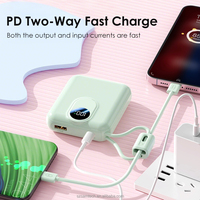 Batterie externe portable 22,5 W avec câble intégré, charge rapide multi-ports, logo OEM pour cadeaux d'entreprise, vente en gros