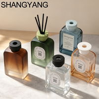 Diffuseur de parfum en verre minimaliste de luxe 200 ml pour aromathérapie, décoration d'intérieur, bouteille vide, couleurs personnalisées