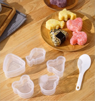 Bricolage sushi boule de riz outils en plastique avec différents design enfants bento sushi outils professionnel
