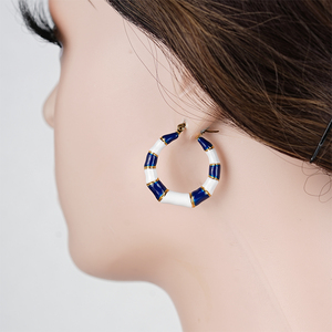 Boucles d'oreilles créoles en céramique bleues et blanches plaquées or, style bohème, bijoux de fête pour femmes, en stock (304 316) - Product Image 4