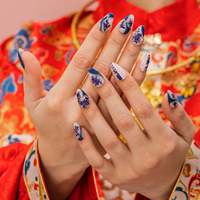 Tendance nationale : Faux ongles à presser en amande, motif fleur de porcelaine bleue et blanche, personnalisables, en acrylique, pour salon, vente en gros