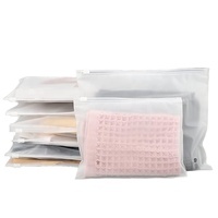 Vente en gros de sacs à fermeture éclair transparents biodégradables en plastique PE auto-scellants EVA givrés pour vêtements et chaussettes, emballage de stockage