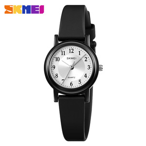 Montre à quartz pour femmes, rétro, simple, petit cadran rond, légère, polyvalente, étanche, montre-bracelet tendance - Product Image 1