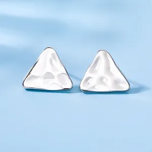 Collar Minimalist 925 Sterling Silver Jewelry Plain Hammer Hammered Triangle Stud Earrings For Women Lady Gift Gioielli Argento