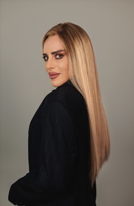 Perruque Juive Casher Blonde Cendré B Couches Normales Perruques Lace Front Droites Naturelles avec Petites Tailles Ajustables, Moyennes et Grandes Tailles - Product Image 4